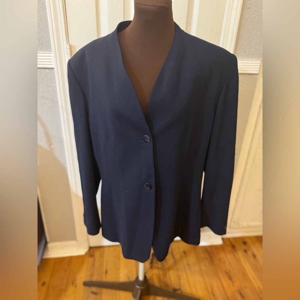 Rena Rowan 100% Wool Navy Blazer